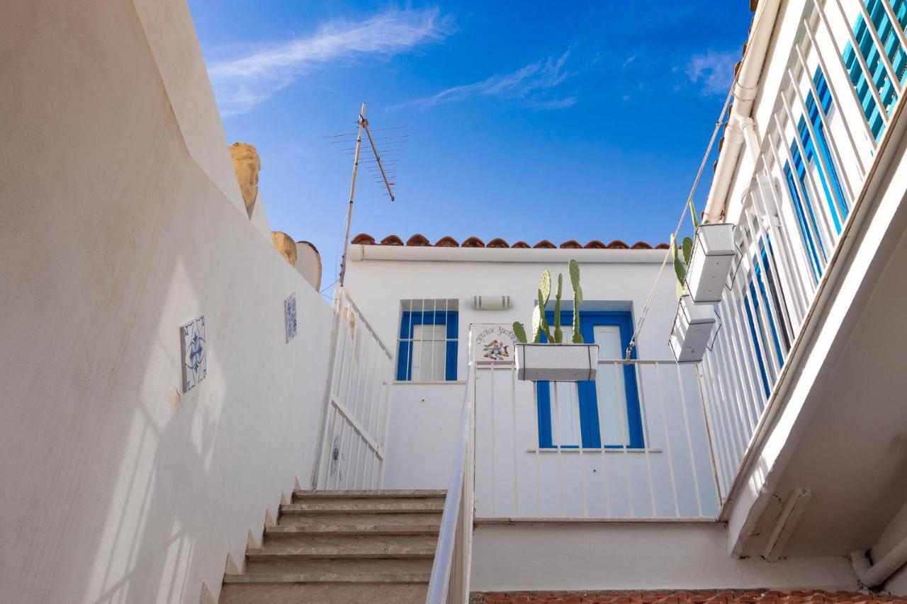 Syracuseapartments Il Pasubio Di Siracusa Stupendo Vicino Ad Ortigia A 200m Dal Mare Ferienhaus